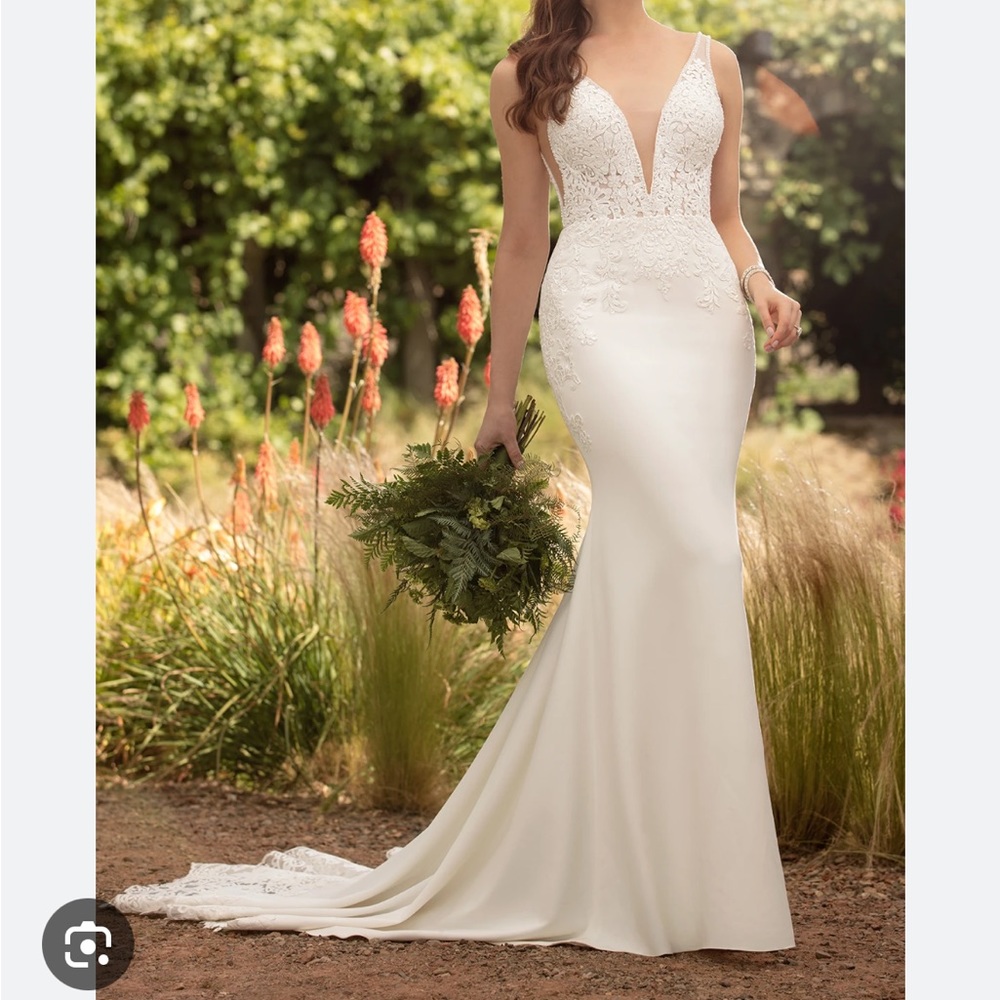Essence of Australia simple, sexy gown D2503